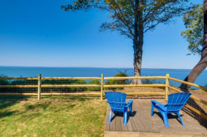 Idyllic Montross Vacation Rental Home with Views